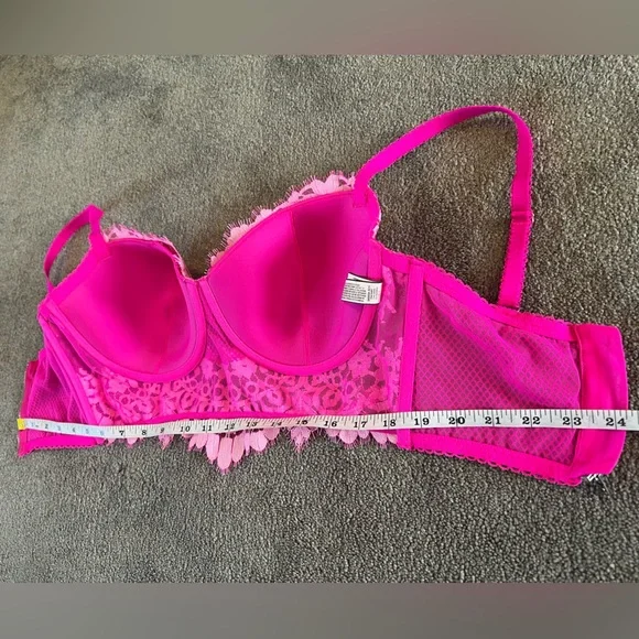 NWOT Rare Victoria’s Secret Dream Angels Long Line Demi Bra